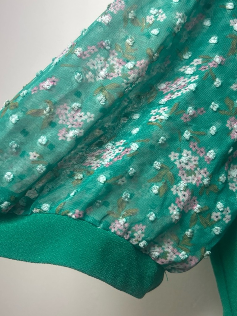 CeCe Emerald Green Tee with Floral Puff Sleeves - Picture 3 of 8